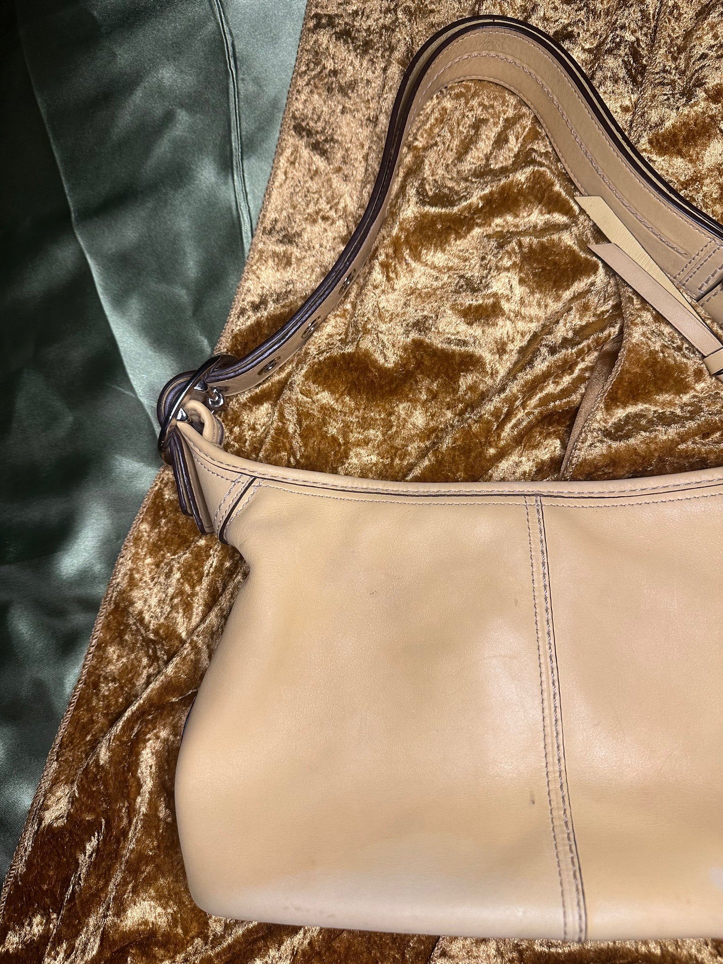 Vintage Y2K Yellow Coach bag